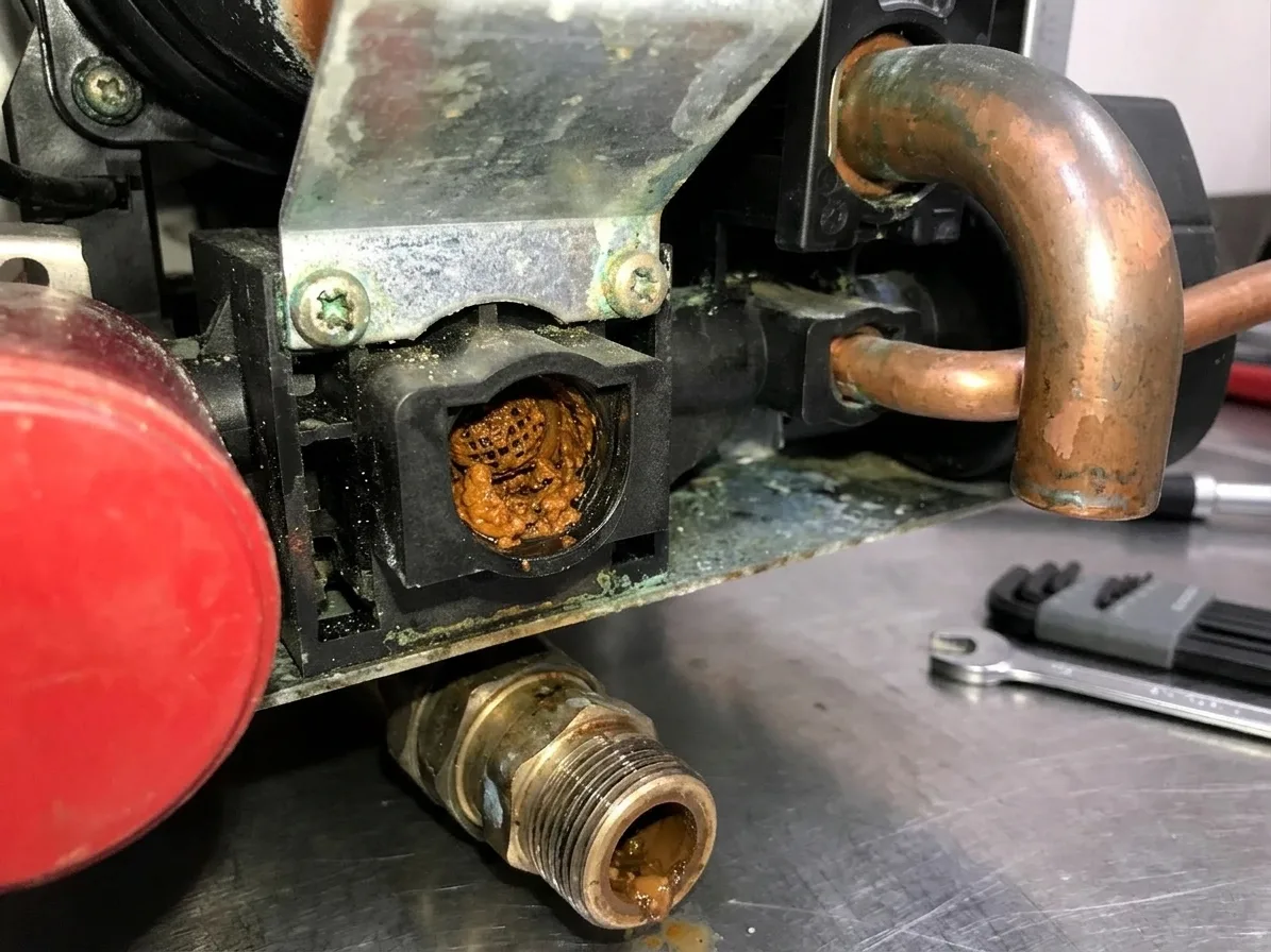 Désembouage du circuit de chauffage à Périgny